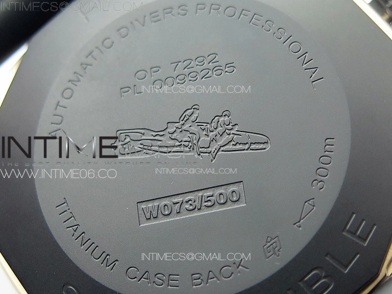 PAM1070 W VSF 1:1 Best Edition Black Dial on Black Rubber Strap P.900 Super Clone